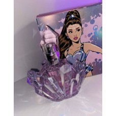 Arianna Grande R.E.M